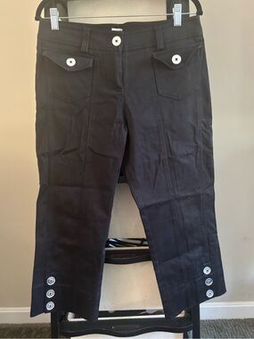 Caché Black Capri Crop Pants with Fun Mirror Button Detail Womens Size 10 EUC